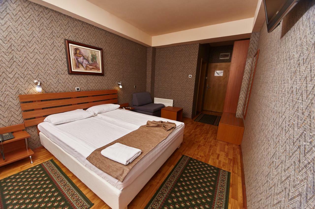 Leonardo Hotel สโกเปีย ภายนอก รูปภาพ