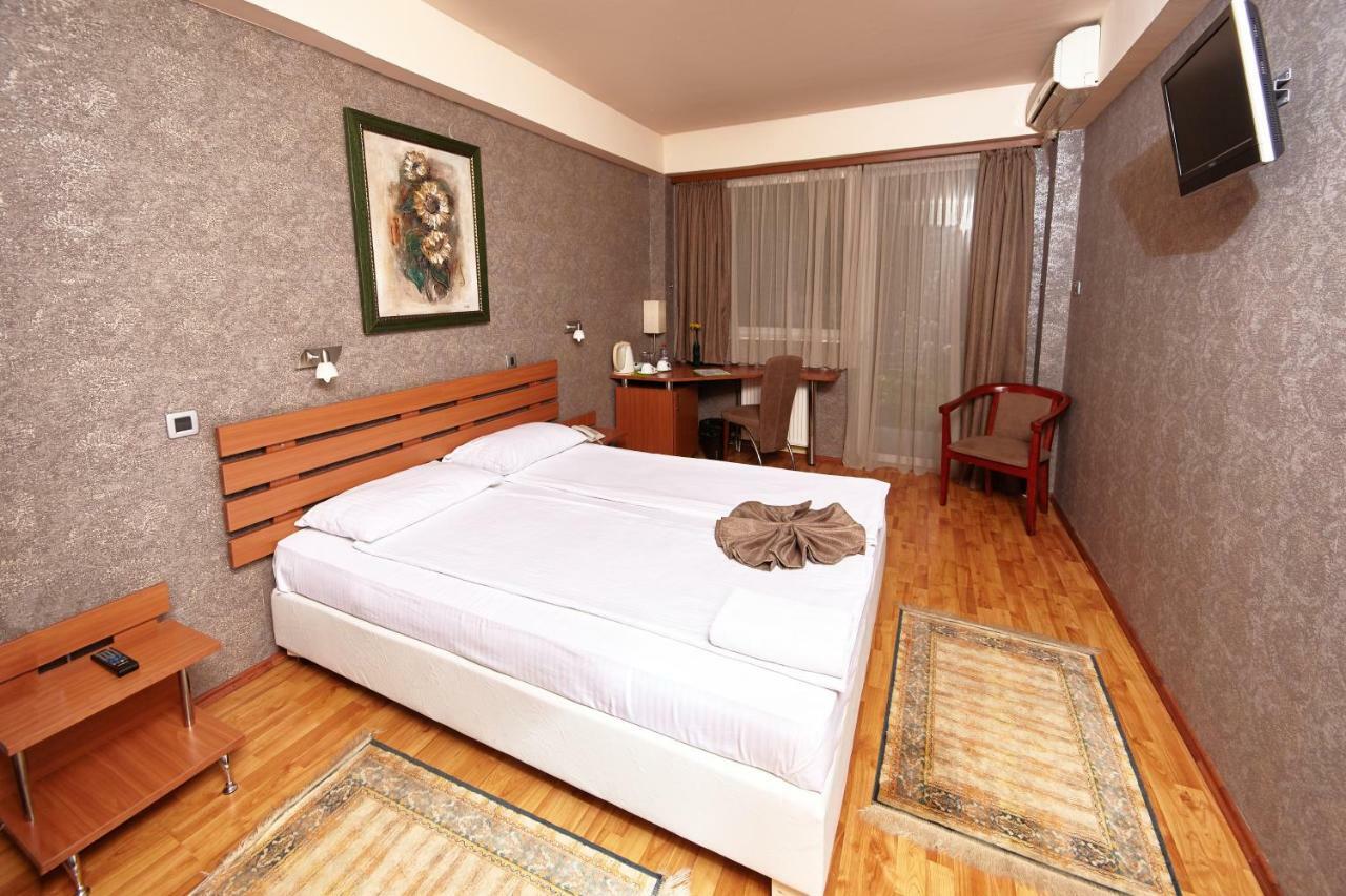 Leonardo Hotel สโกเปีย ภายนอก รูปภาพ