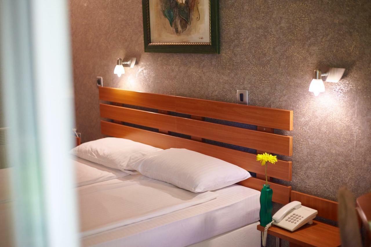 Leonardo Hotel สโกเปีย ภายนอก รูปภาพ